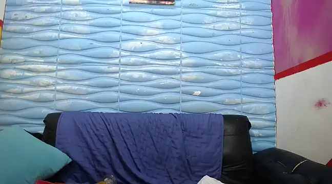 Snapshot of seigfried0 chatting on 03-03-25, 10:31 seigfried0 online show from 03-03-25, 10:31