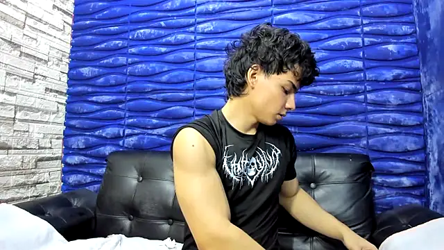 Snapshot of seigfried0 chatting on 02-16-26, 12:40 seigfried0 online show from 02-16-26, 12:40