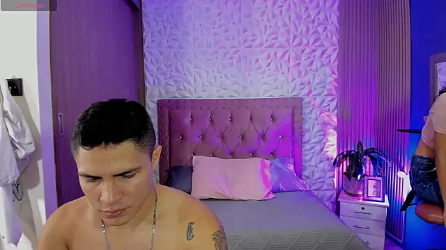 SaraClub JY online show from 11-04-25, 10:09