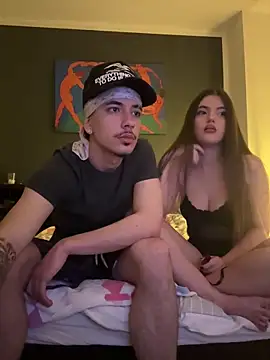 Snapshot of NaomiMulan chatting on 02-20-25, 07:30 NaomiMulan online show from 02-20-25, 07:30