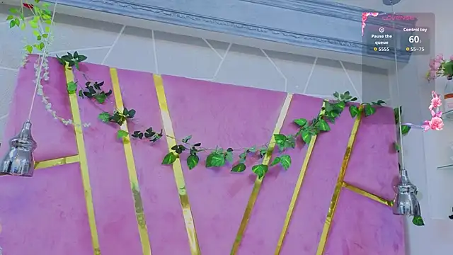 EmmyCortez online show from 12-21-25, 12:56