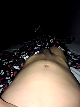 Snapshot of mikytoo chatting on 12-14-25, 04:40 mikytoo online show from 12-14-25, 04:40