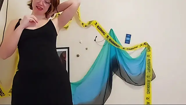 Elise Nyx online show from 11-21-25, 03:00