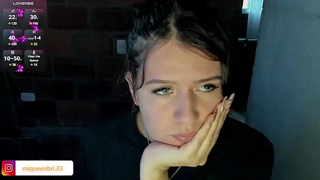 Snapshot of brii69 chatting on 02-28-25, 11:01 brii69 online show from 02-28-25, 11:01