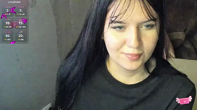 Snapshot of brii69 chatting on 03-22-25, 06:33 brii69 online show from 03-22-25, 06:33