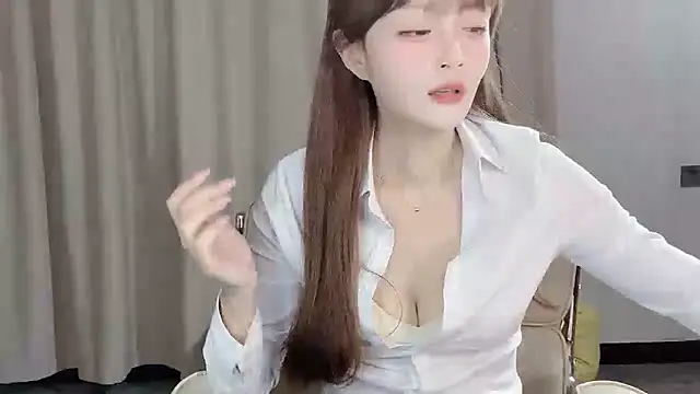 Annnnqi-77 online show from 02-28-25, 11:36