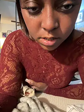 BubblyBabyy online show from 11-10-25, 07:07