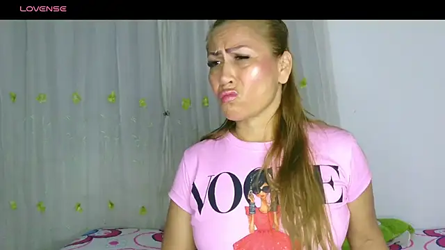 Rousemilf4u online show from 03-22-25, 10:28