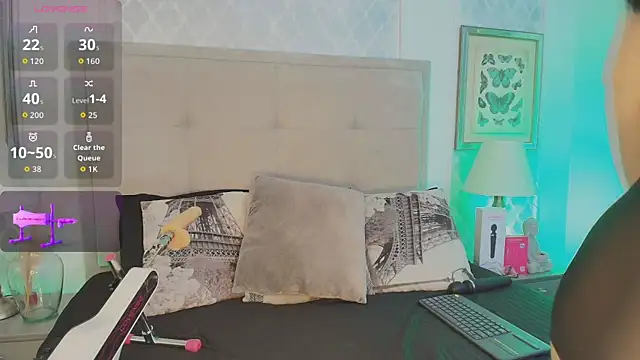 Carlaguzman  online show from 11-05-25, 01:44