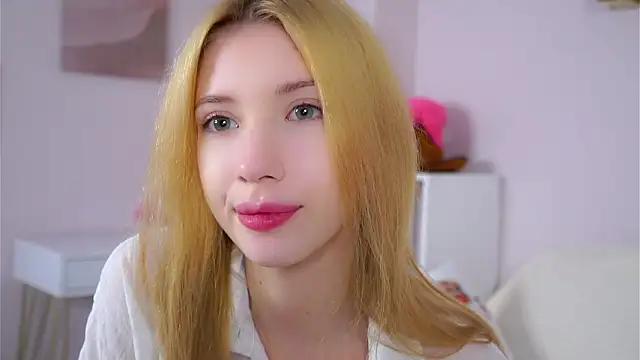 SunnivaCovil online show from 02-03-26, 02:33