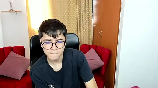 liam orion online show from 02-19-25, 06:32