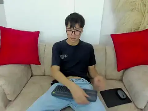 liam orion online show from 03-08-25, 08:25