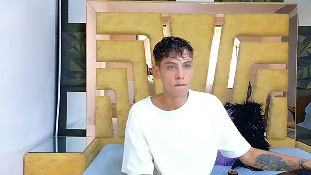 Noahoconor online show from 09-16-25, 05:03