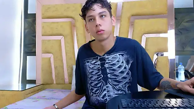 Noahoconor online show from 10-02-25, 04:36