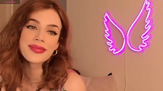 FrancescaFerra online show from 12-16-25, 06:13