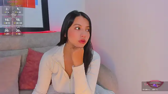 Snapshot of MIaloveone_ chatting on 09-13-25, 10:59 MIaloveone  online show from 09-13-25, 10:59