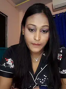 Snapshot of hotlovr chatting on 03-01-25, 09:37 hotlovr online show from 03-01-25, 09:37