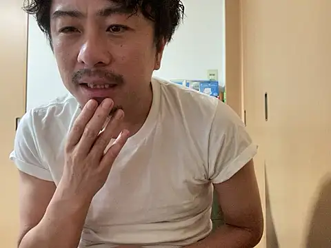 Snapshot of masato1115aa chatting on 09-18-25, 01:18 masato1115aa online show from 09-18-25, 01:18