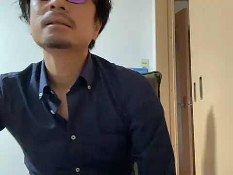 Snapshot of masato1115aa chatting on 09-29-25, 03:44 masato1115aa online show from 09-29-25, 03:44