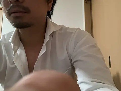 Snapshot of masato1115aa chatting on 10-27-25, 01:20 masato1115aa online show from 10-27-25, 01:20