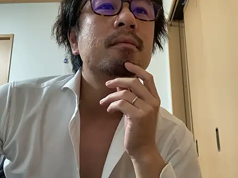 Snapshot of masato1115aa chatting on 11-12-25, 03:18 masato1115aa online show from 11-12-25, 03:18