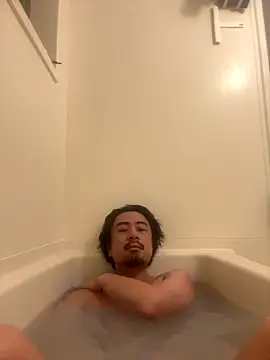 Snapshot of masato1115aa chatting on 11-14-25, 01:21 masato1115aa online show from 11-14-25, 01:21