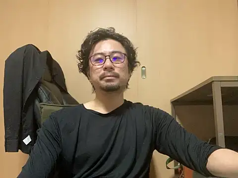 Snapshot of masato1115aa chatting on 11-28-25, 01:47 masato1115aa online show from 11-28-25, 01:47