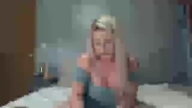 Snapshot of sexylilb17 chatting on 02-22-25, 05:02 sexylilb17 online show from 02-22-25, 05:02