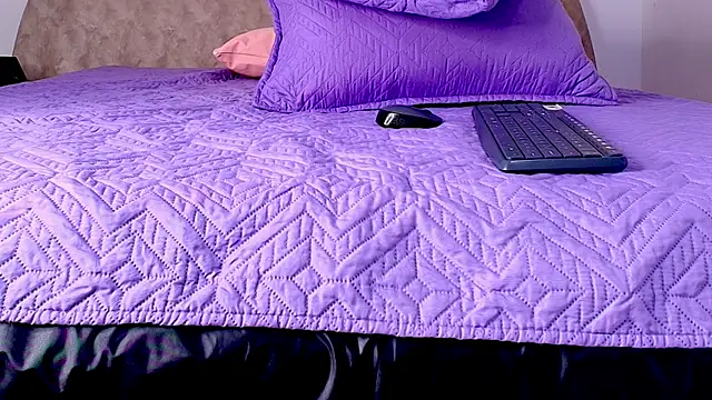 abigail fx online show from 11-22-25, 03:05