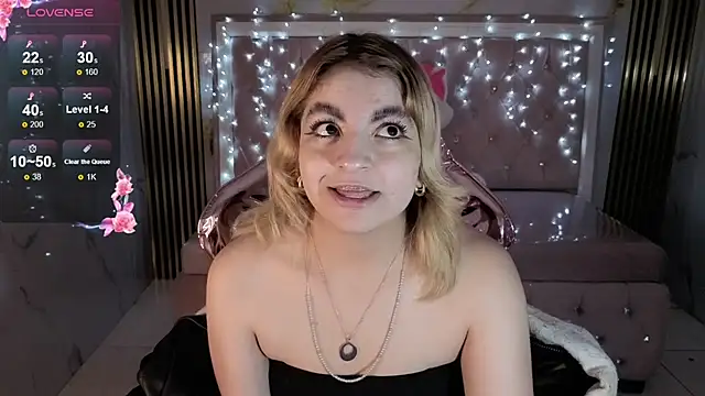 lili conor s online show from 11-06-25, 03:29