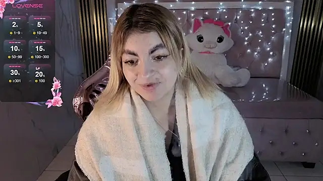 lili conor s online show from 11-14-25, 03:16