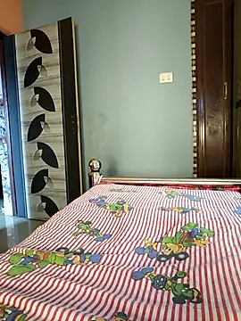 Snapshot of IND9876 chatting on 10-10-25, 02:32 IND9876 online show from 10-10-25, 02:32