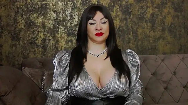 MistressAmberCrost online show from 10-27-25, 06:28