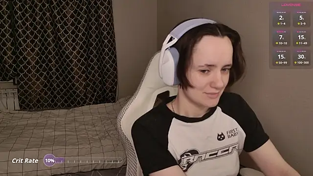 Luna Loveee online show from 02-14-26, 03:47