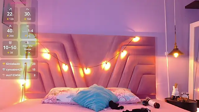 innocenthazel online show from 11-08-25, 02:45