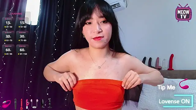 miyakimi0101 online show from 09-19-25, 12:23