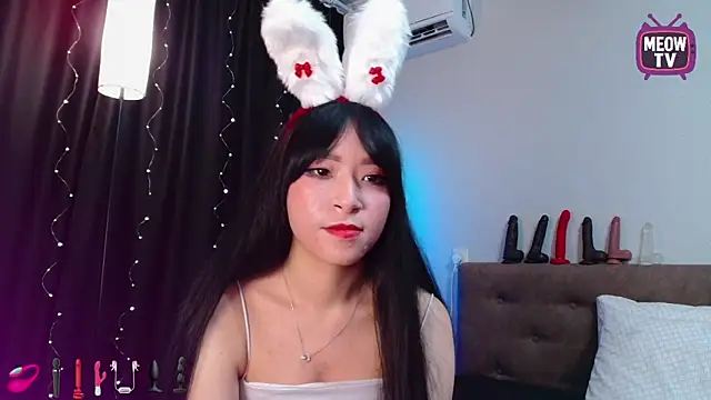 miyakimi0101 online show from 09-24-25, 01:09