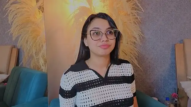 Lucia Brown  online show from 03-20-26, 02:22