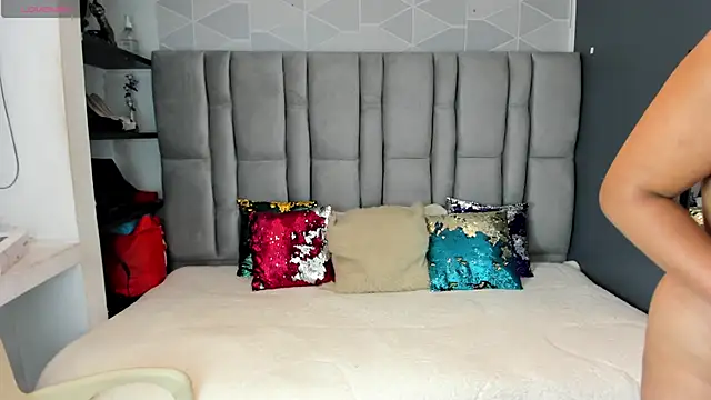 Natasha rose   online show from 11-04-25, 07:24