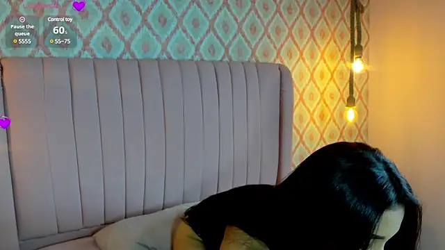 SOPHIATRISTA online show from 03-01-25, 12:12