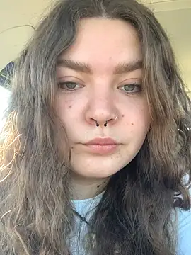 badcurvy online show from 03-03-25, 09:11