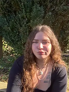 badcurvy online show from 03-10-25, 09:53