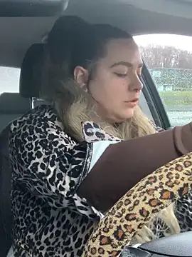 badcurvy online show from 03-23-25, 06:05