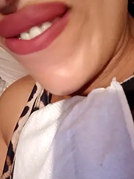 Sexlove1xo online show from 11-02-25, 12:57