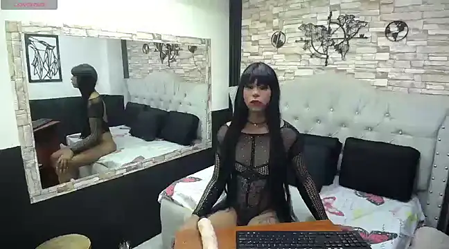 Snapshot of miha_sex91 chatting on 03-21-25, 03:33 miha sex91 online show from 03-21-25, 03:33