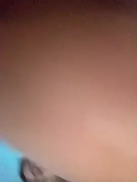 Snapshot of Milynhaofc chatting on 12-05-25, 02:14 Milynhaofc online show from 12-05-25, 02:14