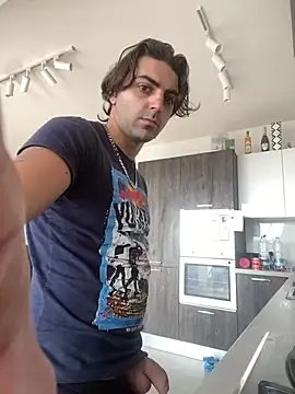 mikekmi21 online show from 02-21-25, 02:48