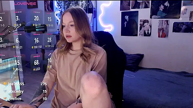 lissallor  online show from 03-01-25, 06:13