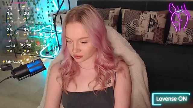 lissallor  online show from 10-03-25, 12:46