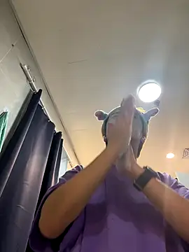 Anson0722 online show from 10-30-25, 03:35